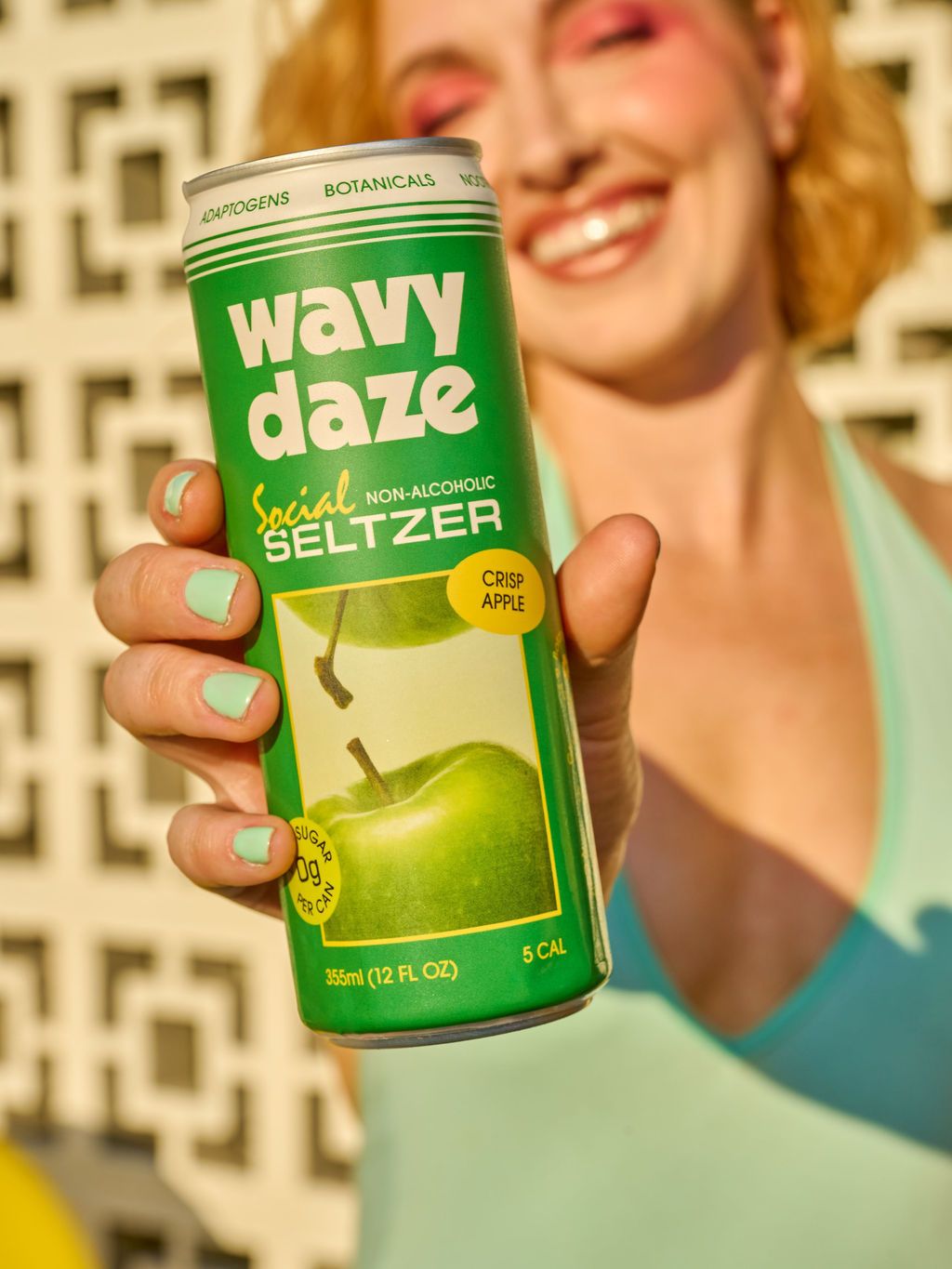Crisp Apple Non-Alcoholic Seltzer 4-Pack | Wavy Daze – wavy daze